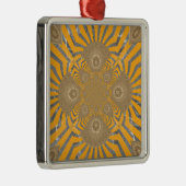 Ornement En Métal Zephyr doré : Elégance en Jaune doré & Chrome (Droite)