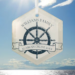 Ornement En Verre Bateau de croisière en famille sur mesure Maintien<br><div class="desc">Chic cadeau de Noël de vacances d'été personnalisé pour votre croisière sur la mer avec un volant bleu marine. Ce design sur le thème nautique est parfait pour les familles de fidèles mariés de classe pour commémorer le voyage spécial. Personnalisez avec votre nom de famille et votre année.</div>