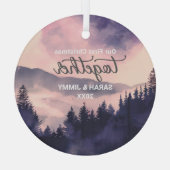 Ornement En Verre Christmas Pink Mountain Adventure Outdoor Couple (Verso)