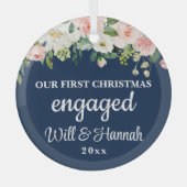 Ornement En Verre Notre premier Noël engagé couple personnalisé (Recto)