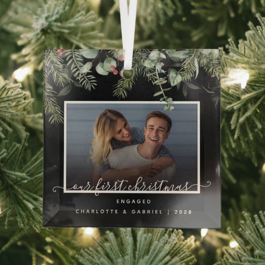 Ornement En Verre Premier Noël dans la verdure engagée Photo (Insitu)