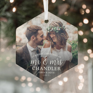Ornement En Verre Premier Noël en tant que M. et Mme ∙ Simple Hexago
