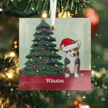 Ornement En Verre Tricolore Corgi Santa Hat Cute Custom Christmas<br><div class="desc">Ce beau chien de Pembroke Welsh Corgi a un mignon casquette du Père Noël et une adorable inclinaison de la tête. Le petit tricolore est assis devant un joli sapin de Noël orné de décorations colorées. Personnalisez le nom de votre animal de compagnie dans une jolie cursive sous le magnifique...</div>
