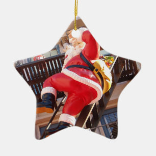 Ornement Étoile En Céramique Le père noël sur la sortie de secours