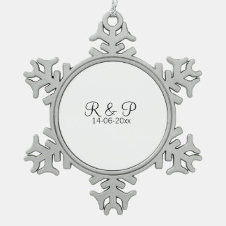 Ornement Flocon De Neige Ajouter monogramme du nom du couple ajouter date a
