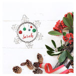 Ornement Flocon De Neige Boules de Fer Crafty Nom/Texte<br><div class="desc">Cette boule de fils à thème de vacances est une excellente façon de partager votre amour du fil avec vos amis amoureux de fil artisanal. Personnalisez le texte pour ce merveilleux ornement pour votre arbre! ♥ ♥ ♥ ♥ ♥ ♥ → ©Craft Love Designs 📷 tag #shopartisantlove online ♥ Message...</div>