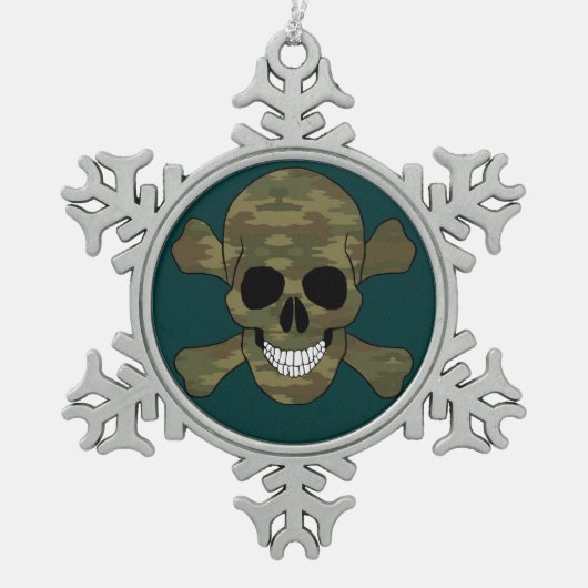 Ornement Flocon De Neige Camouflage Skull et Crossbones Snowflake Ornament (Devant)