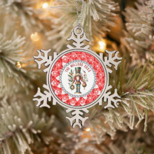 Ornement Flocon De Neige Festif Noisette de Noël 2 Diamants Rouges Cadre