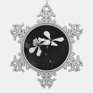 Ornement Flocon De Neige floral noir et blanc minimaliste