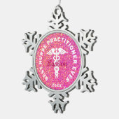Ornement Flocon De Neige Infirmière customisée Praticien NP Graduation rose (Vue impression)
