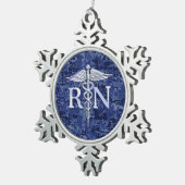 Ornement Flocon De Neige Infirmière inscrite RN Silver Caduceus sur Camo de (Vue impression)