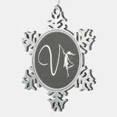 Ornement Flocon De Neige Initiale de fée d'art : V (Vue impression)