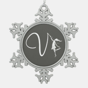 Ornement Flocon De Neige Initiale de fée d'art : V
