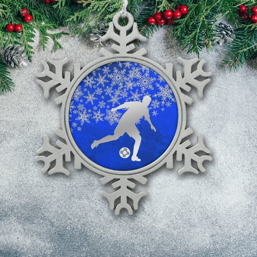 Ornement Flocon De Neige Joueur de soccer Silver Snowflake sur Blue