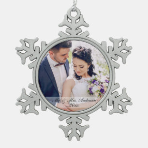 Ornement Flocon De Neige Milliseconde de M. et de Mme Newlywed Wedding