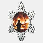 Ornement Flocon De Neige Sapeur-pompier dans les flammes (Vue impression)