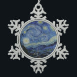 Ornement Flocon De Neige Starry Night Vincent van Gogh<br><div class="desc">Ce magnifique design d'art montre le célèbre tableau du peintre post-impressionniste néerlandais Vincent van Gogh, "La nuit étoilée". Peint pendant son séjour à l'asile de Saint Rémy dans les années 1880, van Gogh dépeignait les collines ondulantes et les cyprès qu'il voyait depuis sa fenêtre. Il a aussi ajouté le village,...</div>