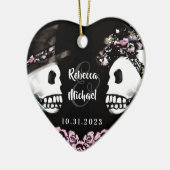 Ornement floral de rose de marié de jeune mariée (Gauche)