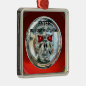 ORNEMENT MÉTALLIQUE AFFICHETTE DE PORTE SKULL CHROME (Droite)