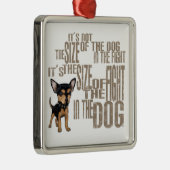 Ornement Métallique Ce n'est pas la taille (Droite)