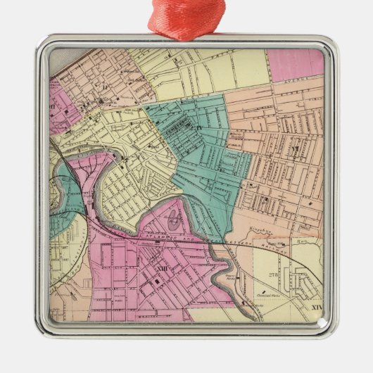 Ornement Métallique Cleveland, Ohio 2 (Devant)