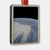 Ornement Métallique Couverture nuageuse au-dessus de l'océan Pacifique (Droite)