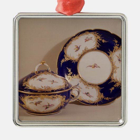 Ornement Métallique Cuvette de Vincennes et support, c.1745 (Devant)