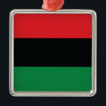 Ornement Métallique Drapeau rouge, noir et vert<br><div class="desc">Les 3 couleurs panafricaines sur le drapeau représentent : le rouge : le sang qui unit tous les peuples d'ascendance africaine noire, et versé pour la libération ; le NOIR : les noirs dont l'existence en tant que nation, bien qu'elle ne soit pas un État-nation, est affirmée par l'existence du...</div>