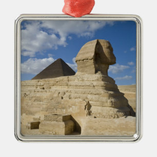 Ornement Métallique Égypte, Gizeh. Le grand Sphynx s'élève au-dessus d