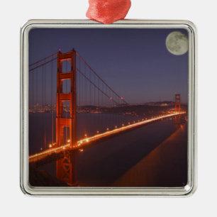 Ornement Métallique États-Unis, Californie, Marin. Lever de lune au-de