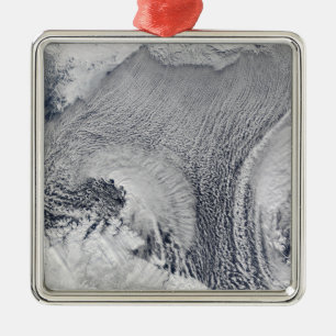 Ornement Métallique Formations peu communes de nuage au-dessus de la