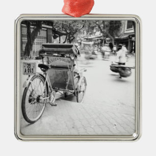 Ornement Métallique Hanoi Vietnam, Cyclo dans le Vieux Hanoï