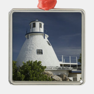 Ornement Métallique ÎLES CAÏMANES, GRAND CAYMAN, Frank Sound : Vieux