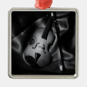 Ornement Métallique Image en noir et blanc d'un violon nature morte