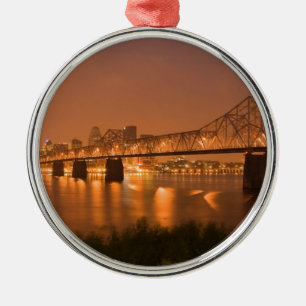 Ornement Métallique La nuit de Louisville Kentucky allume le pont la