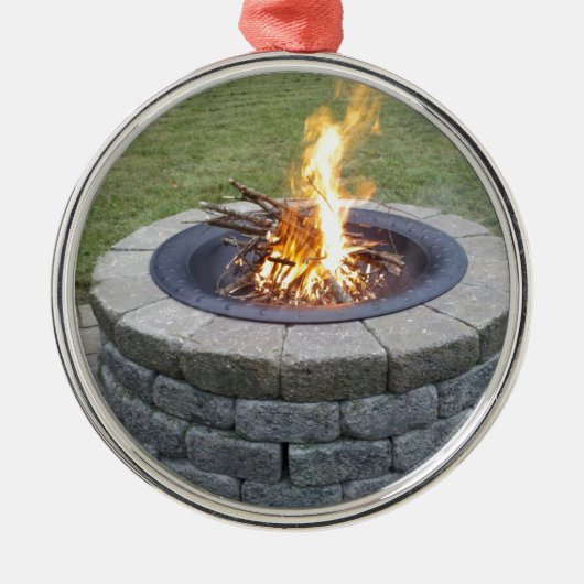 Ornement Métallique Le Maine FirePits ! (Devant)