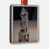 Ornement Métallique Le Thor avec un marteau, statuette a trouvé en (Droite)