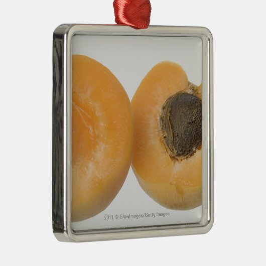 Ornement Métallique Plan rapproché de section transversale d'une prune (Droite)