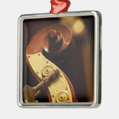 Ornement Métallique Poupée 2 de double basse (Gauche)