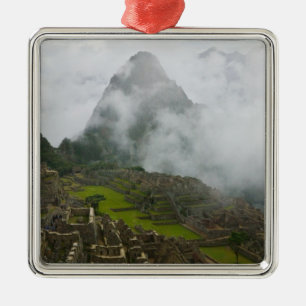 Ornement Métallique Ruines antiques de Machu Picchu avec les Andes