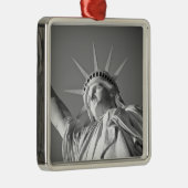 Ornement Métallique Statue blanche noire de la Liberté (Droite)