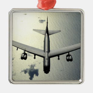 Ornement Métallique Un B-52 Stratofortress en vol 2