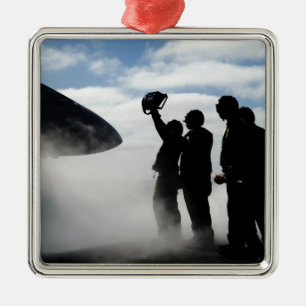 Ornement Métallique Un membre d'équipage de poste de pilotage