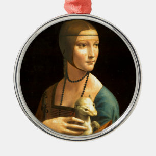 Ornement Métallique Une dame avec une mine