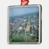 Ornement Métallique Vue aérienne du mail national (Gauche)