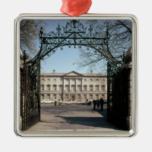 Ornement Métallique Vue extérieure de la porte, établie 1745-47