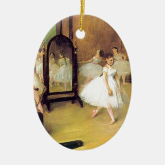 Ornement Ovale En Céramique Dégazez les danseurs classiques