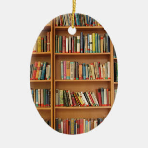 Ornement Ovale En Céramique Livres dans l'étagère