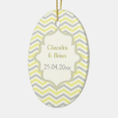 Ornement Ovale En Céramique Modern yellow, grey, ivory chevron pattern custom (Gauche)