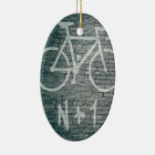 Ornement Ovale En Céramique N+1 Graffiti (Droite)